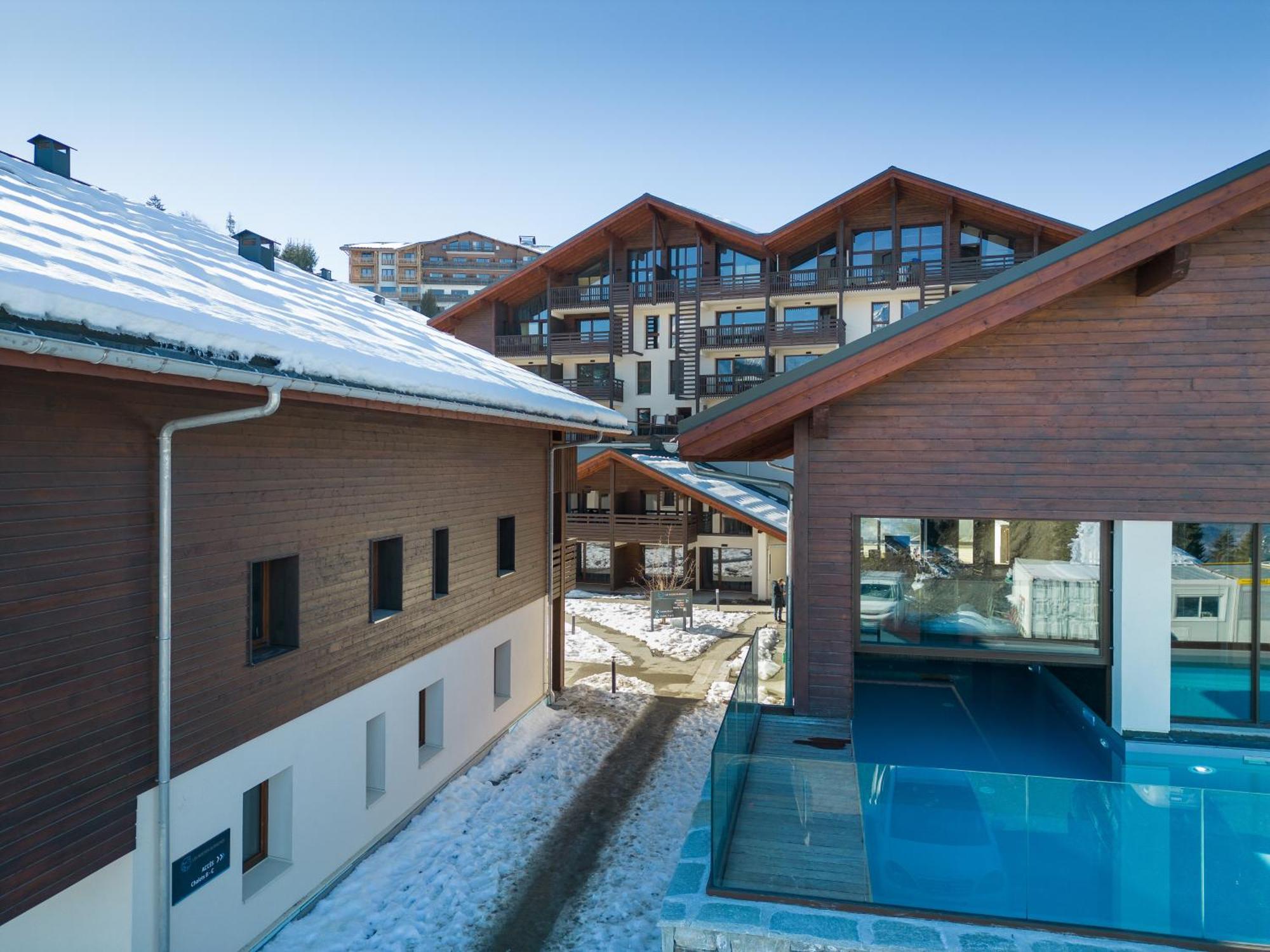 Terresens - Les Roches Blanches Aparthotel Combloux Exterior photo